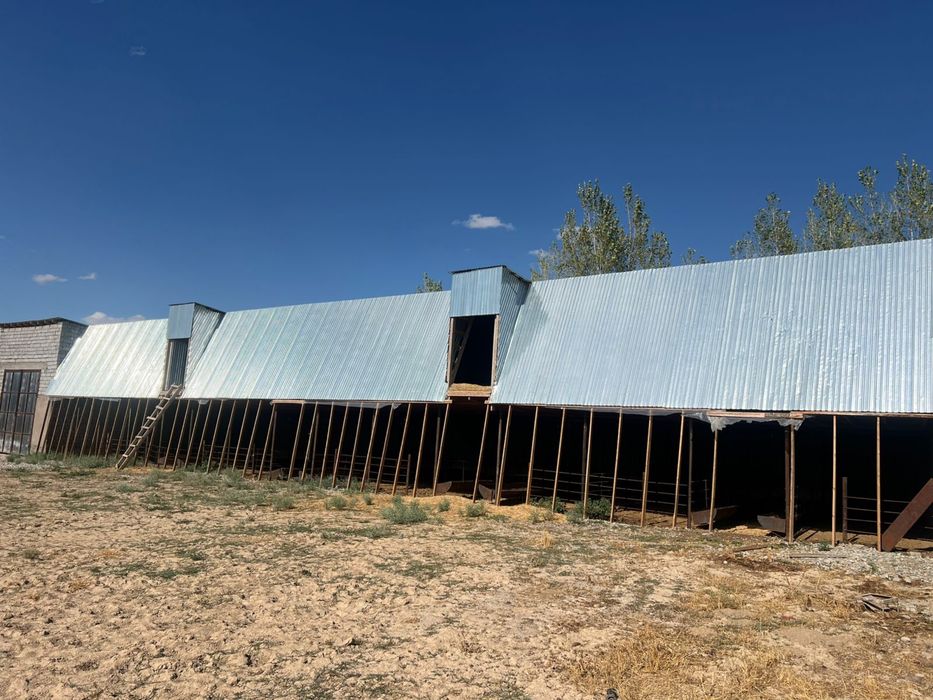 Продаётся участок в доль трассы