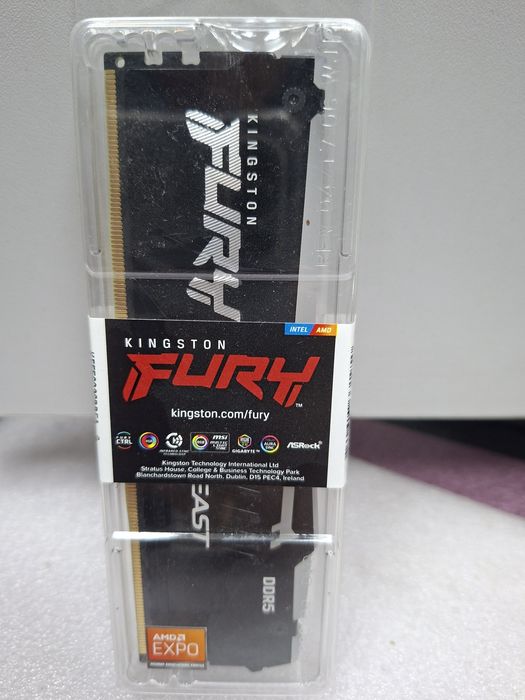 DDR5 8GB kingston