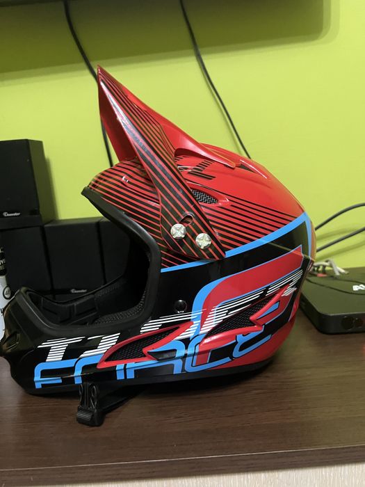 Продавам каска форс без забележки по нея