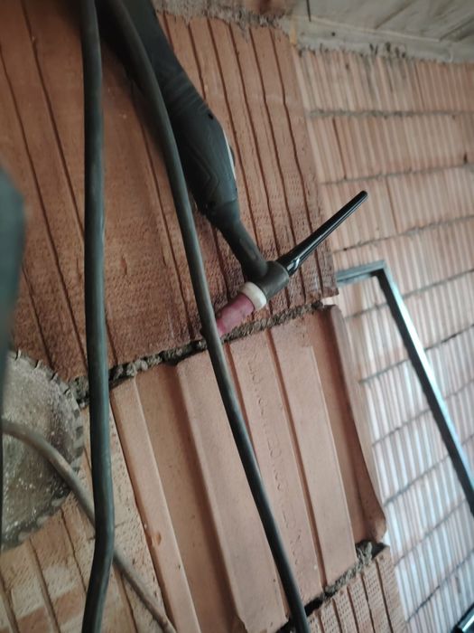 Vând aparat de sudura