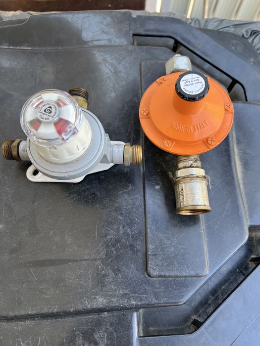 Vand 2 centraline propan/butan productie Italia / pret pe buc.