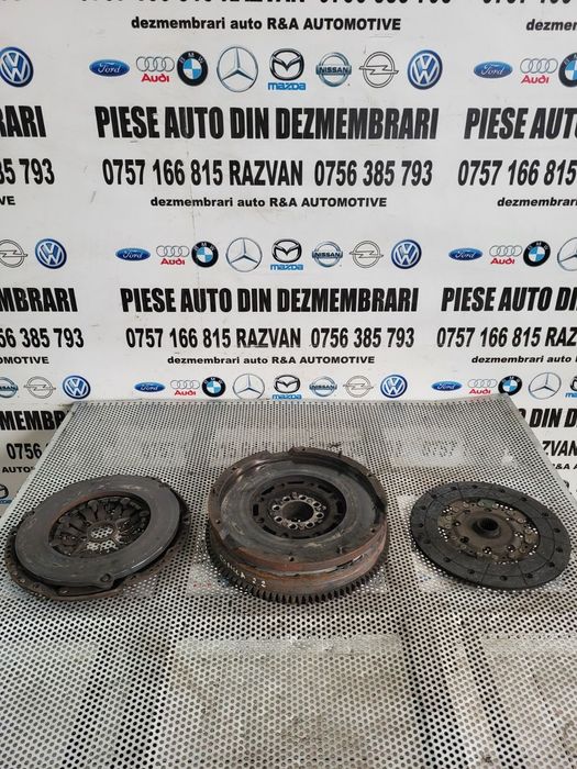 Kit Ambreiaj Volanta Masa Dubla Toyota Corolla Avensis Lexus 2.2 D4D D-CAT Diesel An 2004-2005-2006-2007-2008-2009-2010