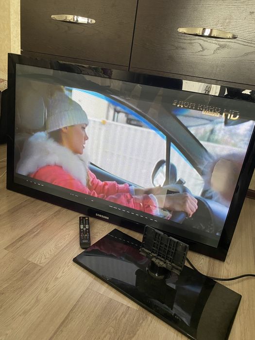 Продаи телевизор