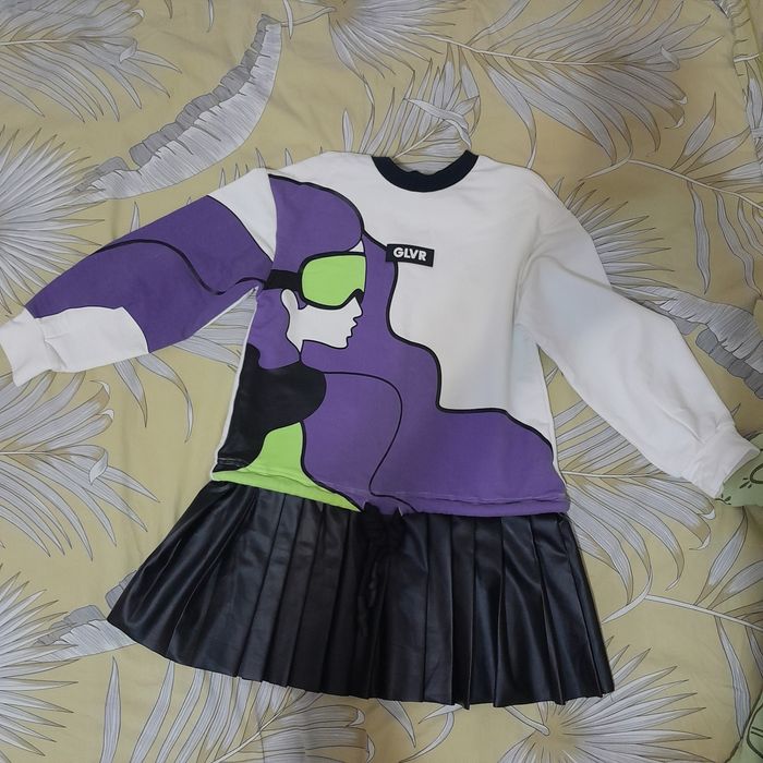 Продам платье и джинсы