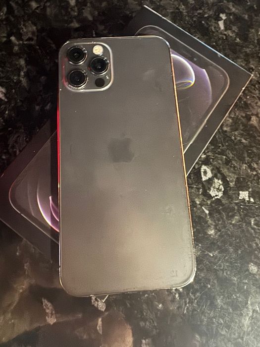 Продам айфон 12 pro , 128гб