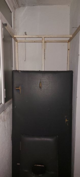 Срочно продам кушетку