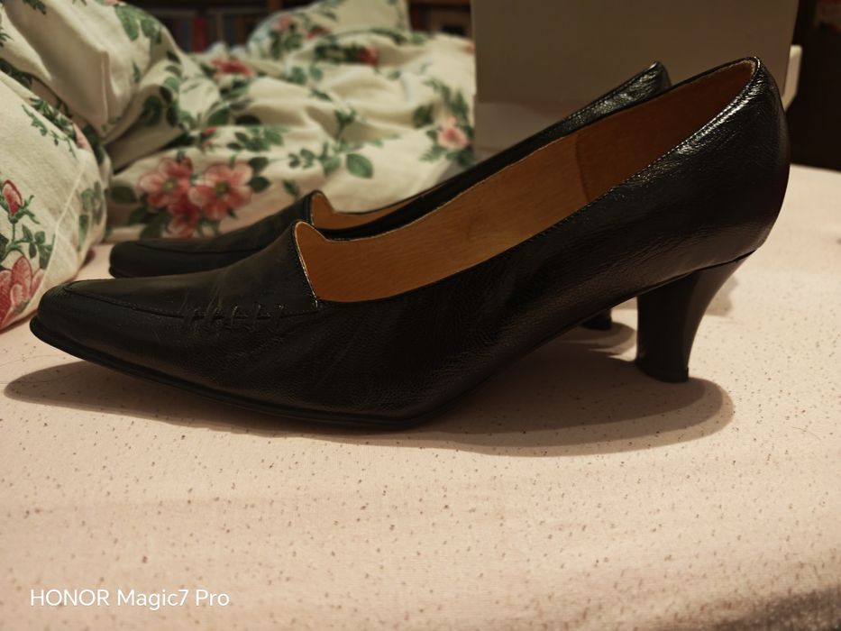 Pantofi dama din piele