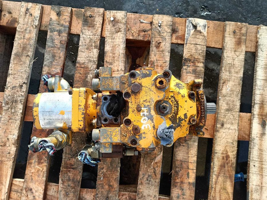 Pompa hidraulica Buldozer Liebherr PR 712 , 722, 732