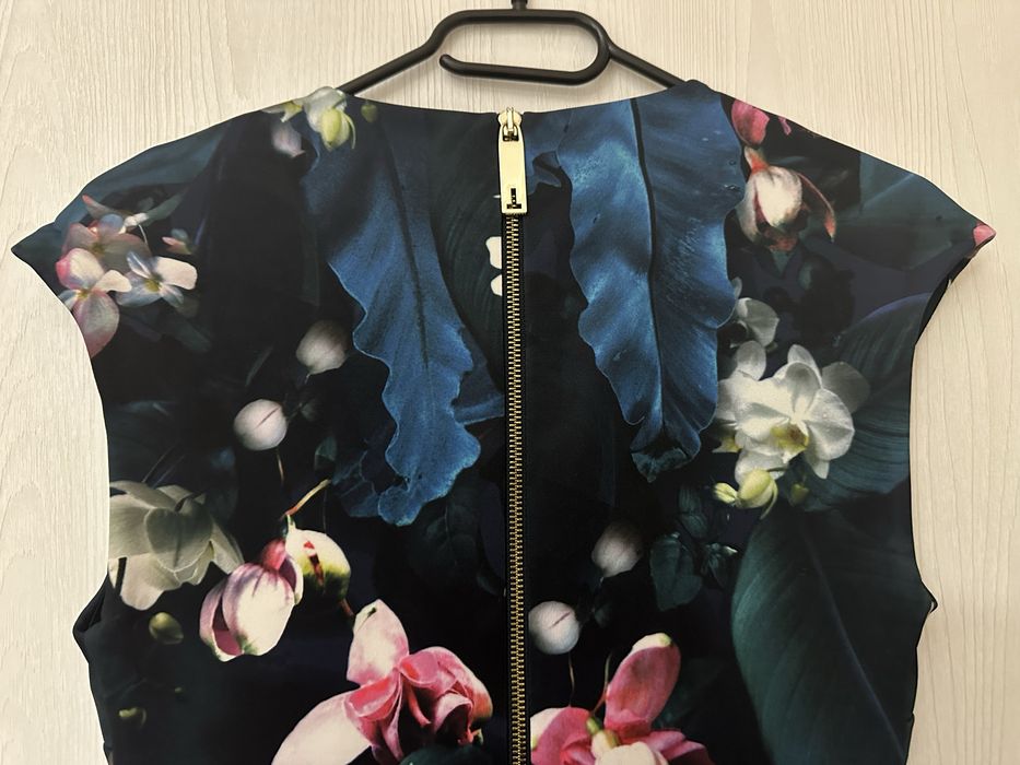 Флорална миди рокля Ted Baker
