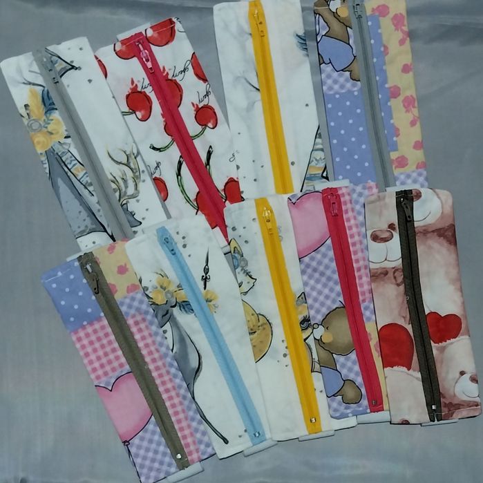 Книгоразделител  с цип