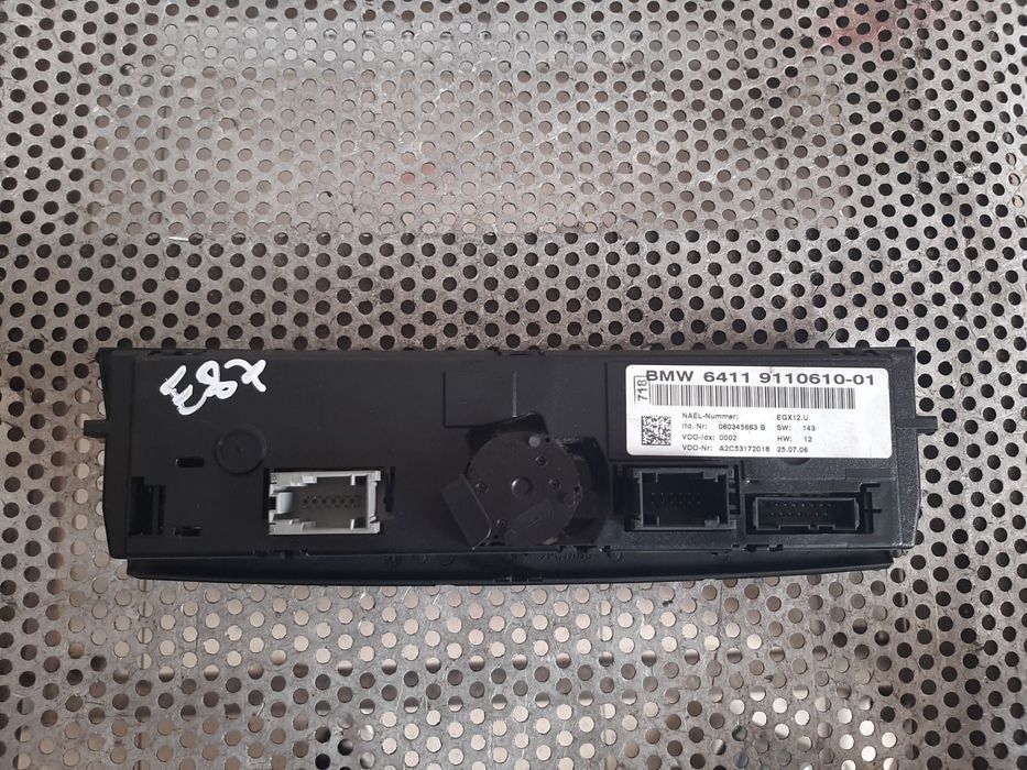 Panou Modul Comenzi Clima Ac Climatronic Bmw E90 E91 E92 E93 E87 E88 E81 E82 Cod 9220610