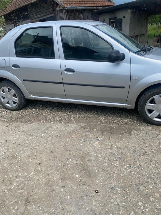 Vand Dacia Logan 1.4 Benzina - 0753 019 211