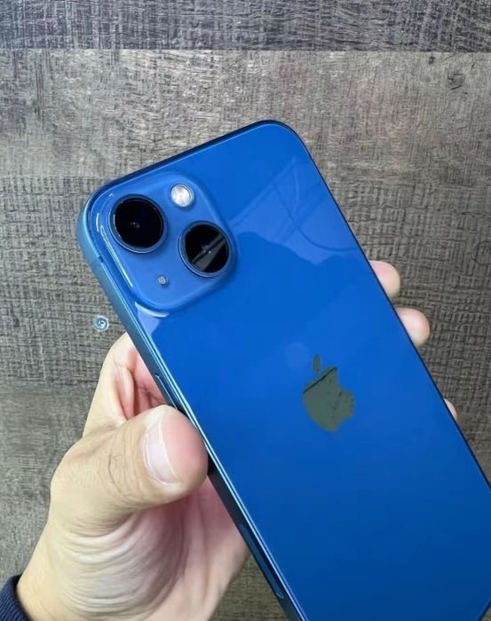 iPhone 13 синий 128гб