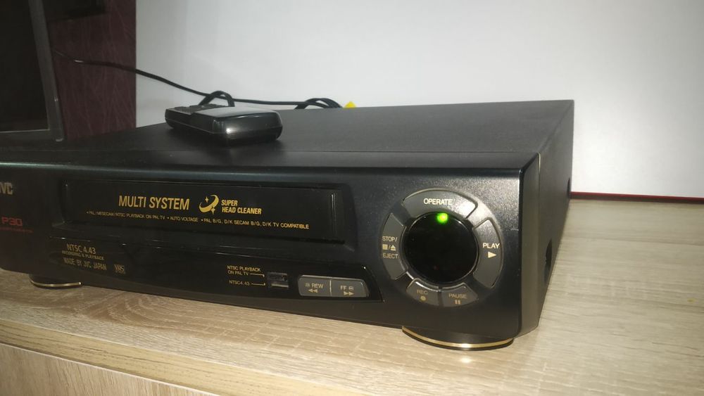 Продам JVC видеомагнитофон