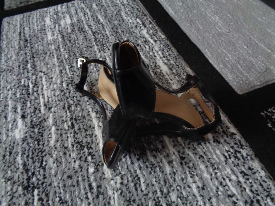 Vand sandale de dama 2.