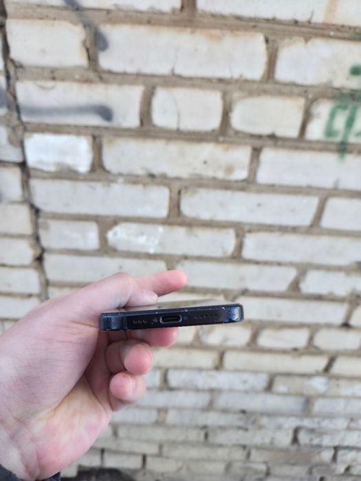 Айфон 15 black 128 gb