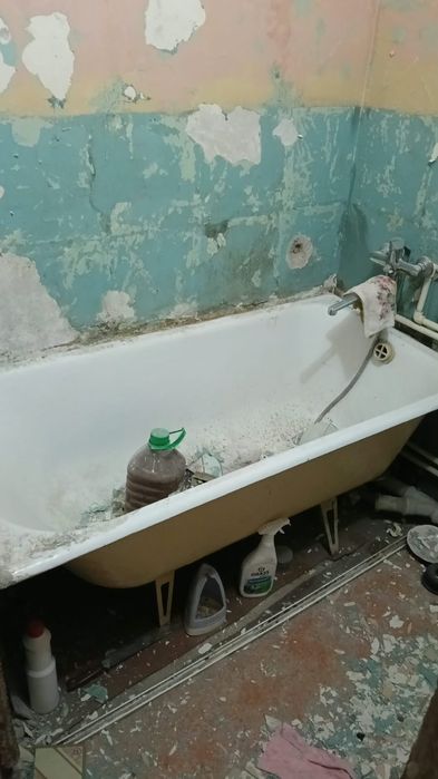 Продам ванну и унитаз майкудук самовывоз