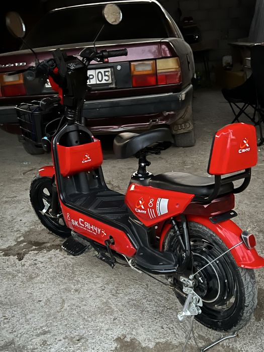 Скутер SK8 800ват