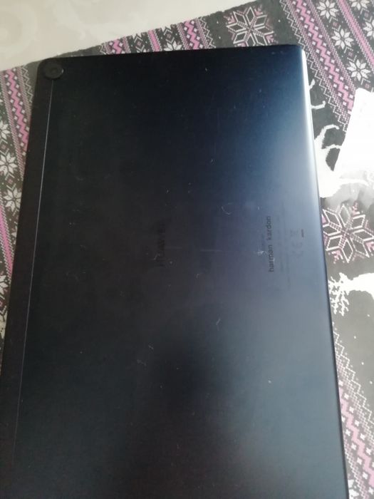 Продам планшет HUAWEI.