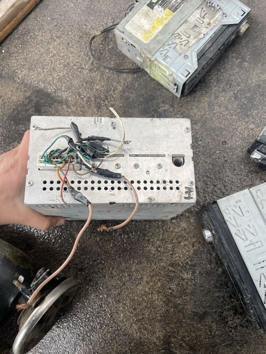 Магнитафон жентра сотилади