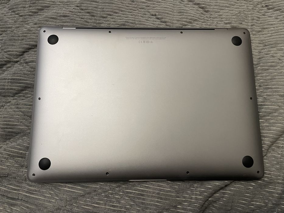 Продам MacBook air M1