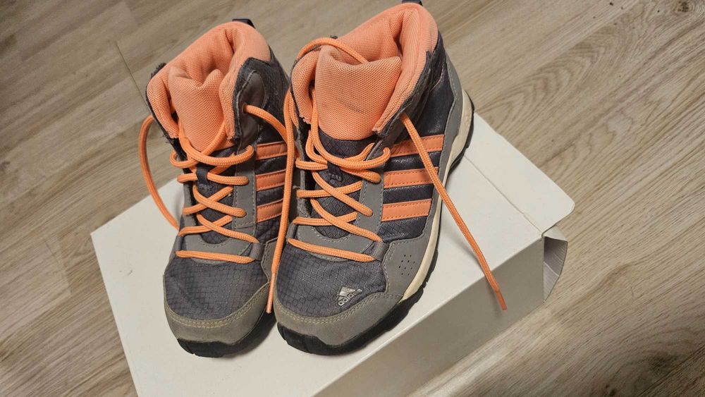 Детски зимни обувки адидас