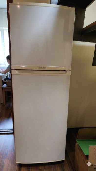 Холодильник Samsung