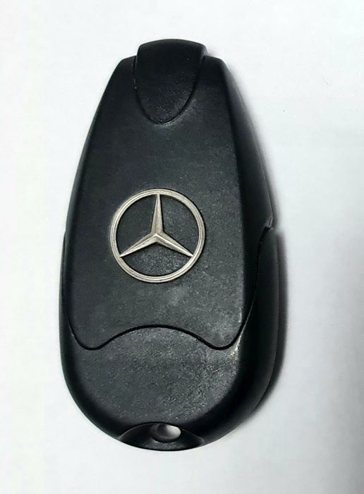 Дистанционно за вкл. и изкл. на отоплението на мерцедес