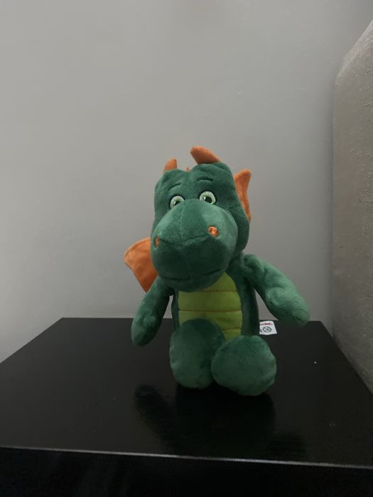 Продаю игрушки по 200 тенге