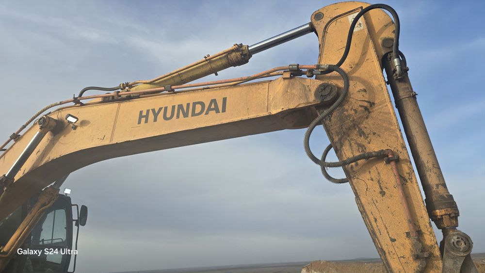 Экскаватор Хундай 450