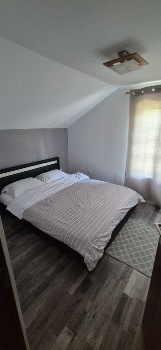 Închiriez cabana cu piscina ciubăr și sauna ( Revelion ocupat)