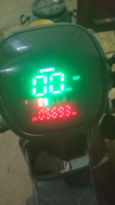 1 oy kafolati bilan. narxini kelshamiz