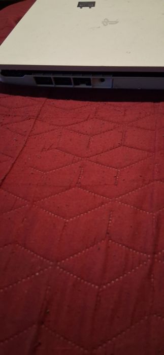 Продавам игра PS4 за София