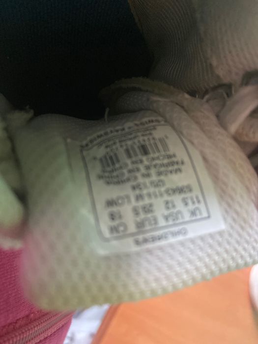 Кроссовки 30 р. 19 см стелька