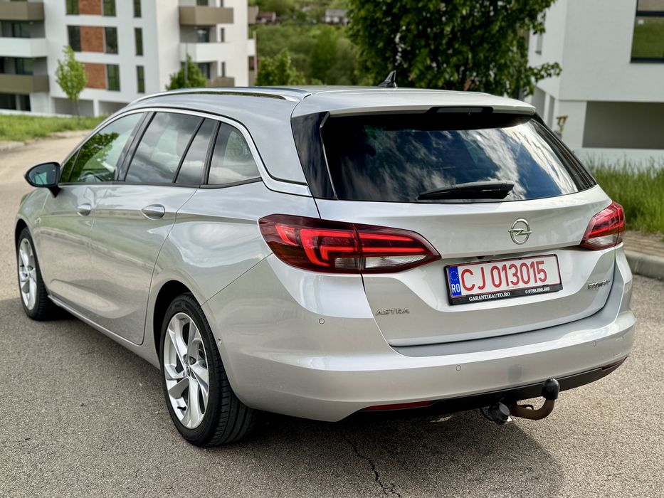 Opel Astra 1.6 Diesel Bi-Xenon Navi Interior Sport Camera Masalier Soft Clouse Line Assist