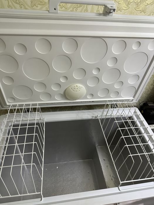 Продам морозильную камеру , продам