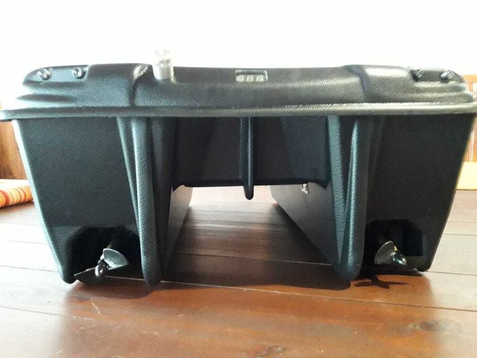 лодка за захранка, чисто нови Carp Madness XXL 2020 в Черен цвят