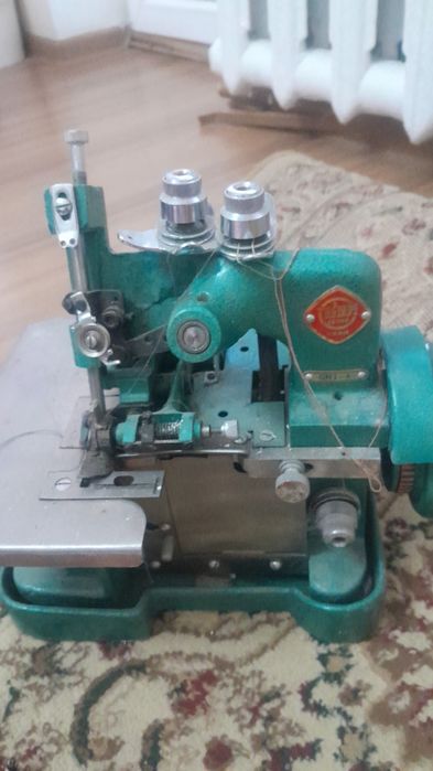 Швейная машинка бу
