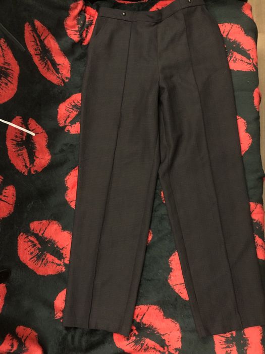 Джинсы  оверсайз guess 27-29