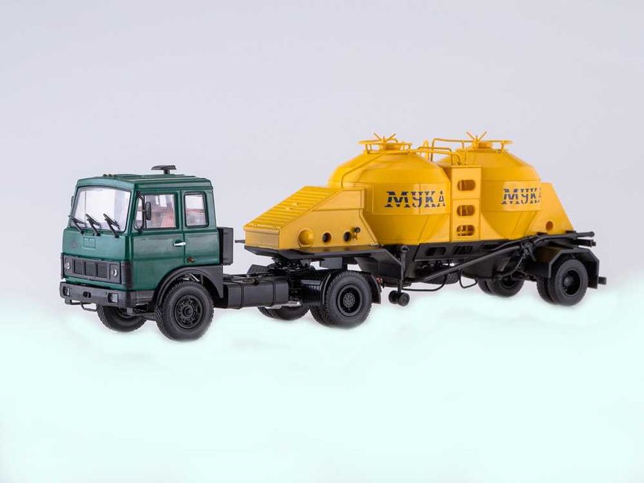 Масштабные модели 1/43 продам.