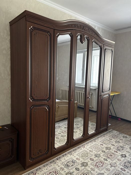 СРОЧНО продается спальная гарнитура
