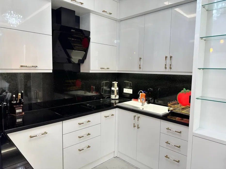 Сдам в Аренду 3комн 100м² 8этаже в Жк Акай Сити Хамид Алимджан Дархан