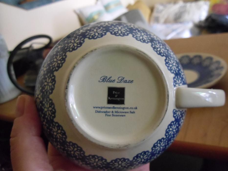 cani ceramice U.K,noi