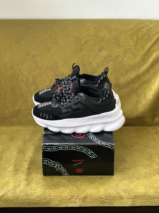 Versace Chain Reaction / 42-45