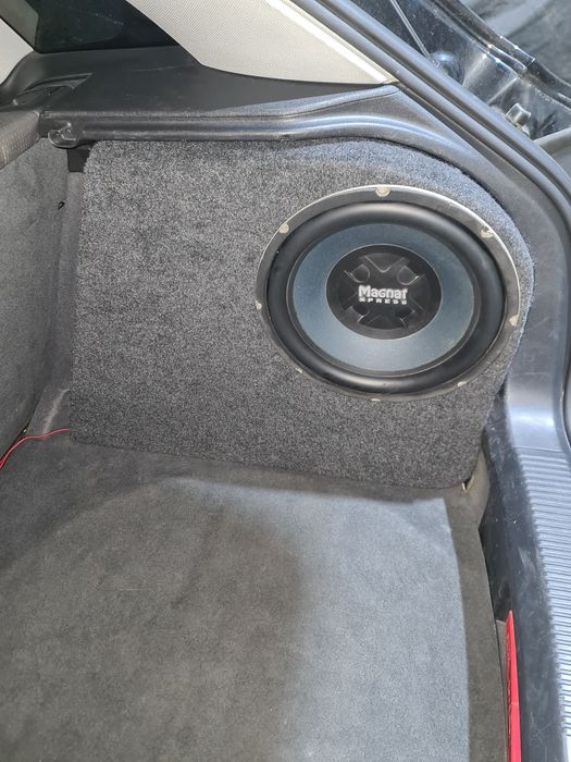 Subwoofer Magnat + statie amplificare Avatar