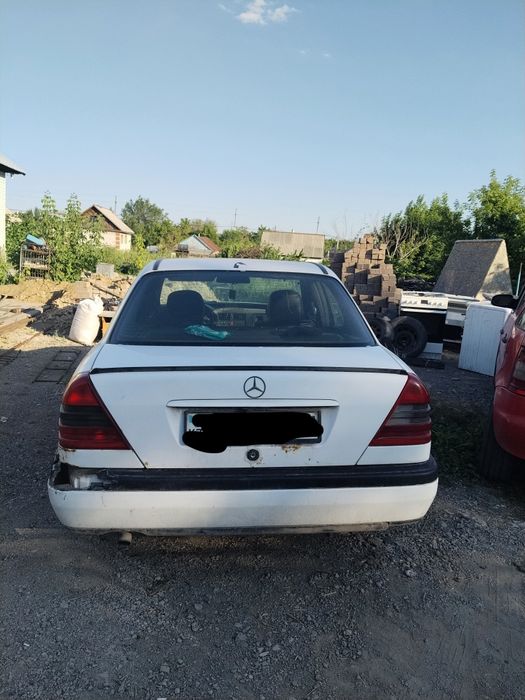 Продам Мерседес не на ходу