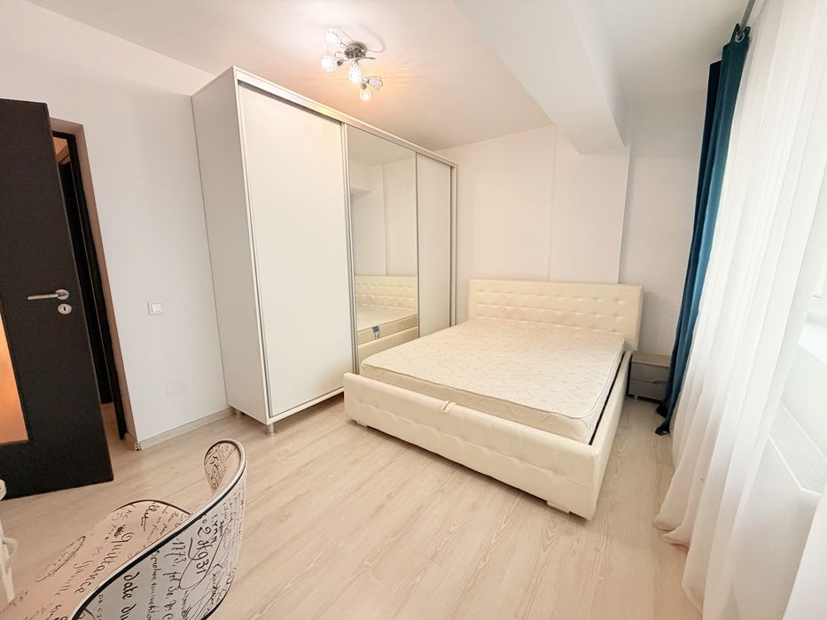 Propietar Vand apartament 3 camere Valea Lupului