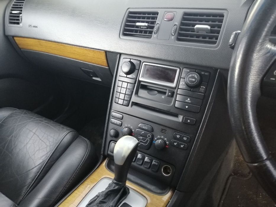 Volvo XC90 на Части