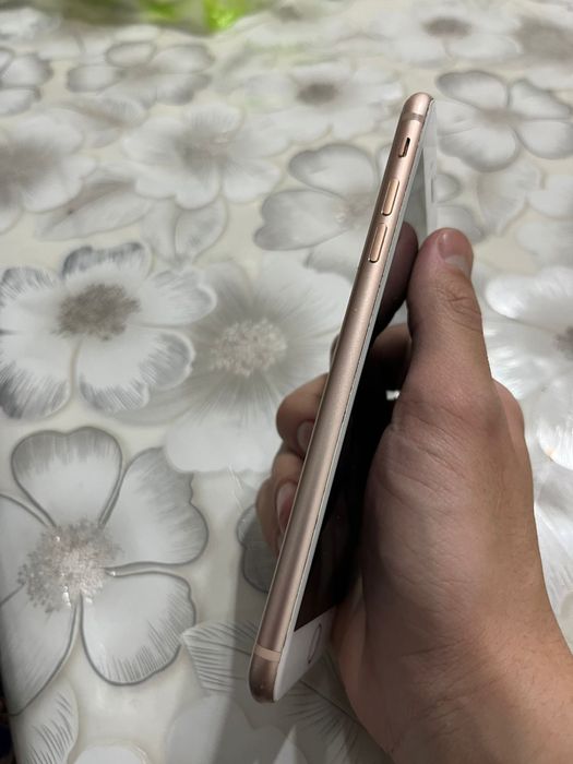 Айфон 8+ хорошее состаяние ОБМЕН БАР!!