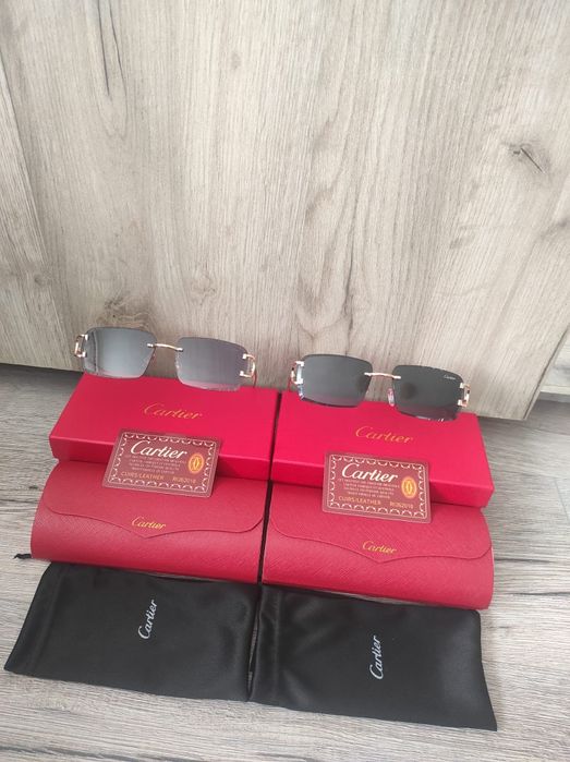 Ochelari de soare vând